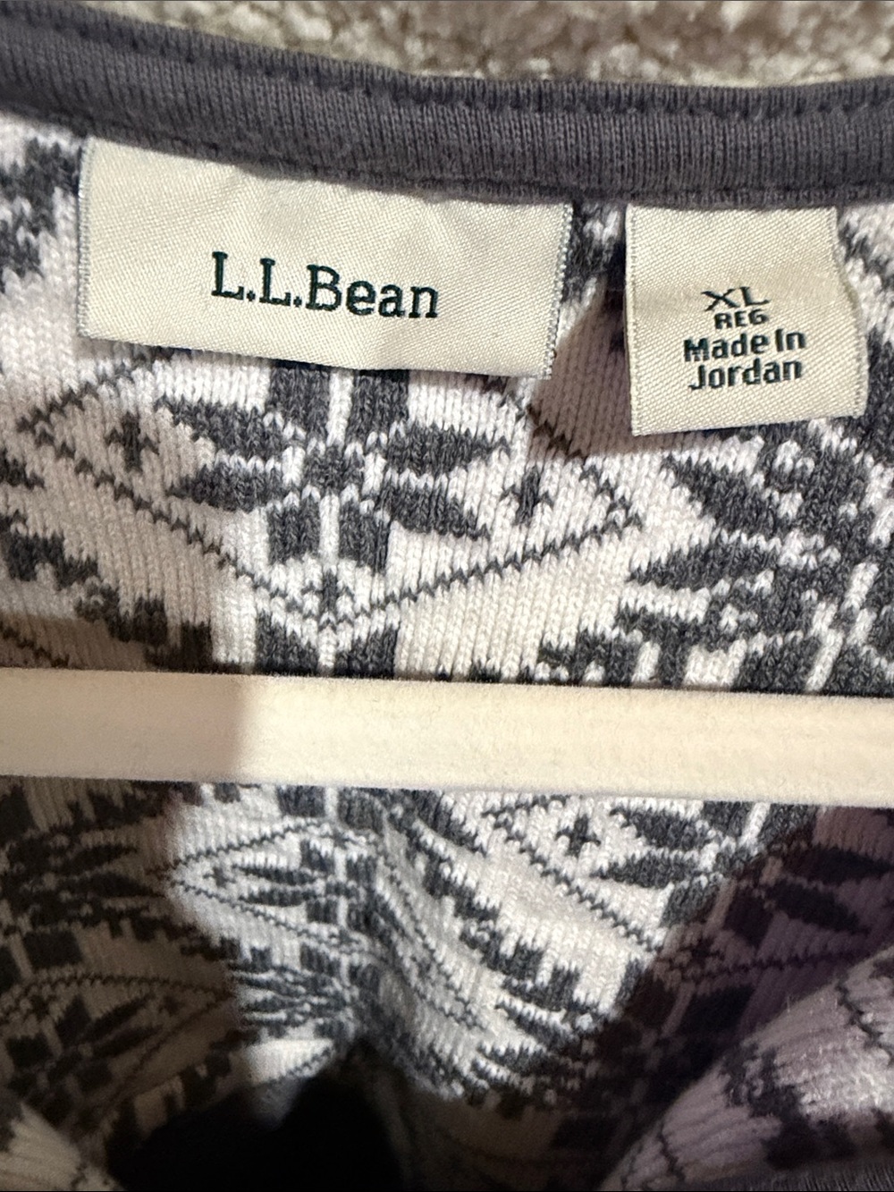 L.L.Bean Gray and White Nordic-Pattern Fleece Zip Up - Picture 2 of 2